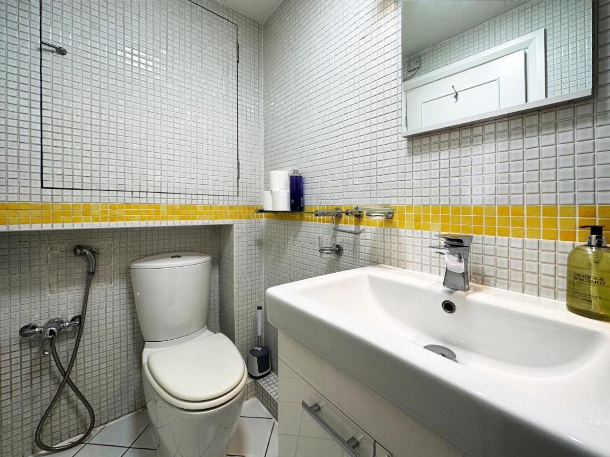 Chic Apartment In Mayfair ลอนดอน ภายนอก รูปภาพ